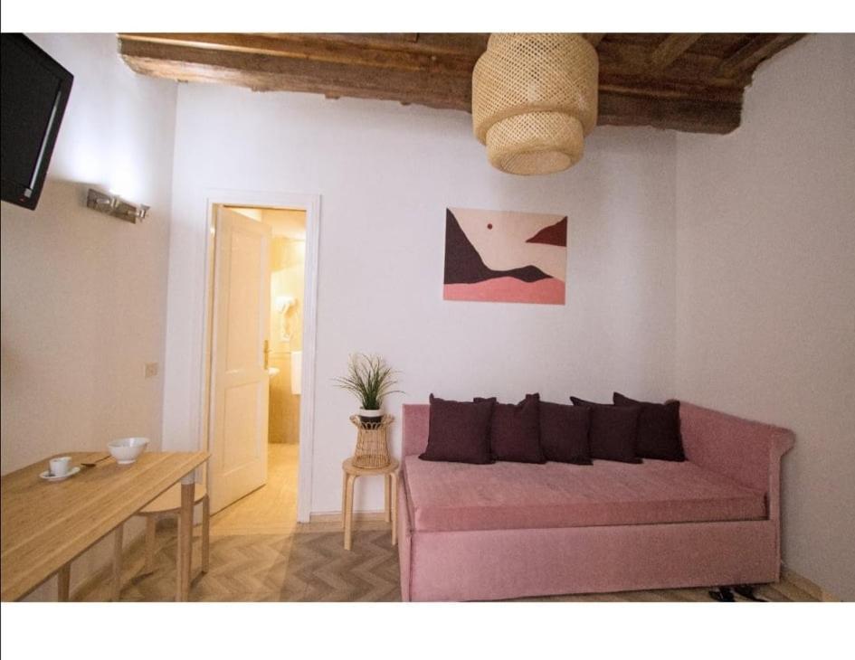Lovely Apartments In City Centre "Third Floor, Without Elevator" Ρώμη Εξωτερικό φωτογραφία